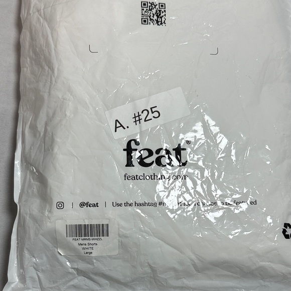 Feat Clothing Men’s Roam Performance Shorts in White  Size Large - Picture 8 of 9